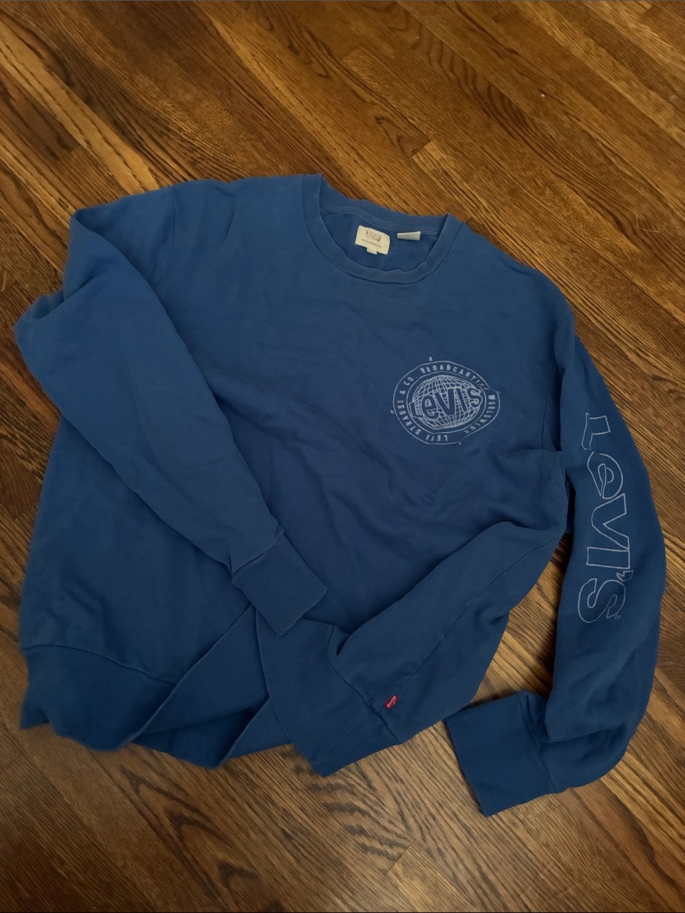 Levi's Men's Blue Logo Crewneck Sweatshirt